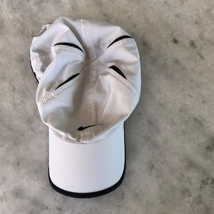 Nike Running Hat with black trim